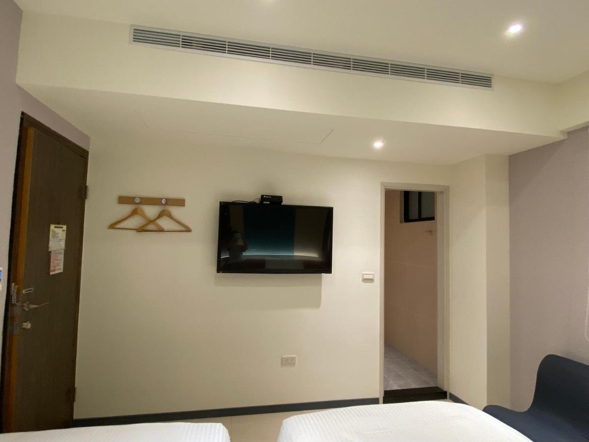 Fu Kuang Hotel Pingtung Exterior photo